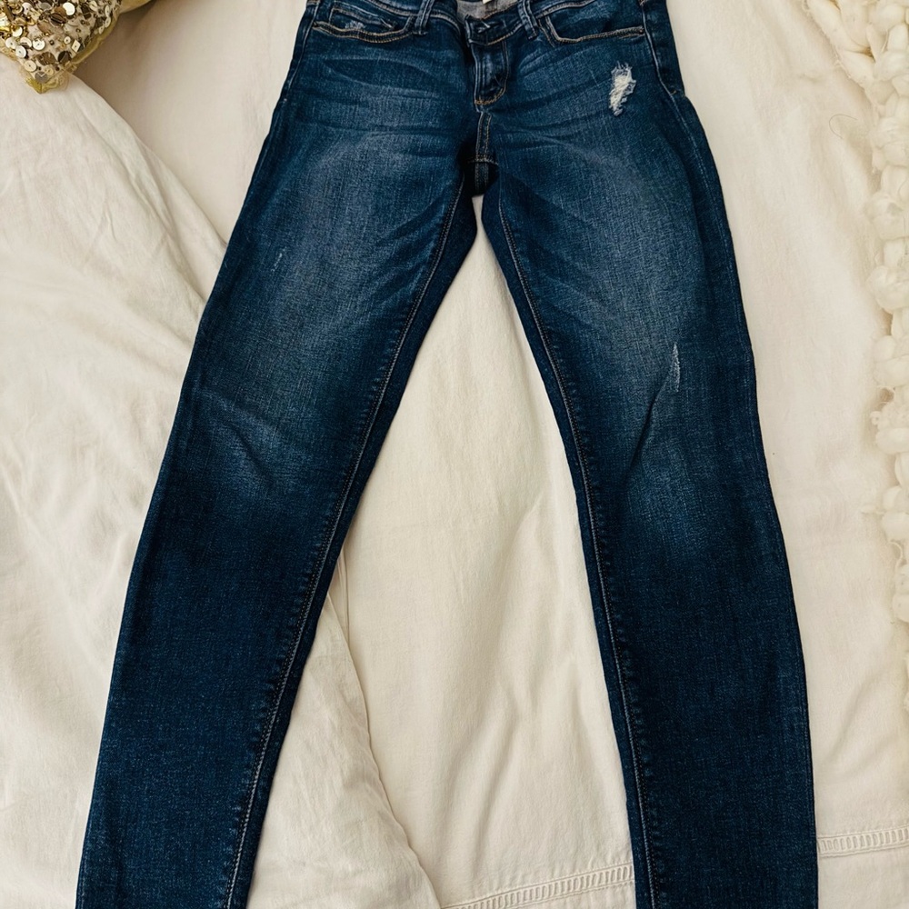 Dark Wash Women's Skinny Jeans